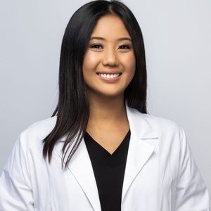 Meet your Posher, Chloe